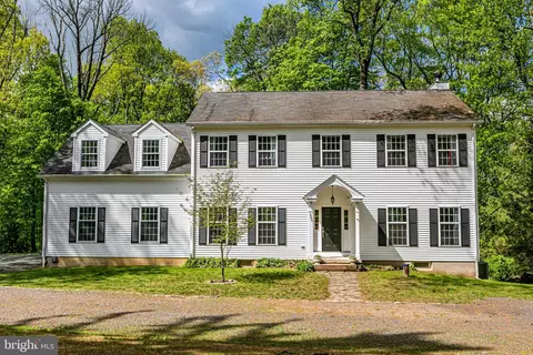 286 Hopewell Amwell Rd, Hopewell, NJ 08525