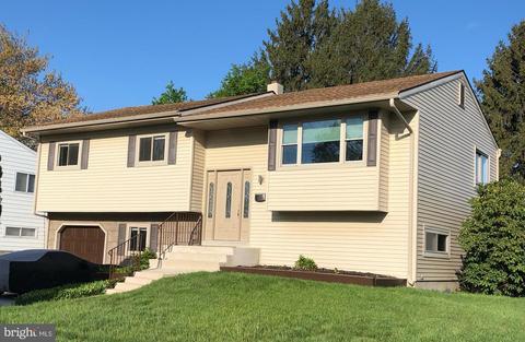 27 Cannon Dr, Hamilton, NJ 08690