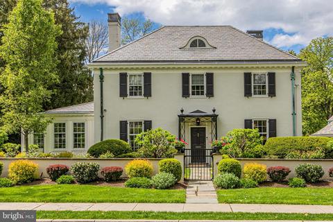 77 Cleveland Ln, Princeton, NJ 08540