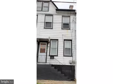129 Taylor St, Trenton, NJ 08638