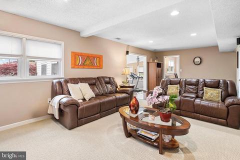23 Blue Devil Ln, Hamilton, NJ 08619 photo 15