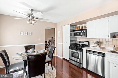 23 Blue Devil Ln, Hamilton, NJ 08619 photo 9
