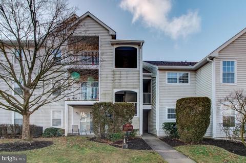 636 Walden Cir, Robbinsville, NJ 08691