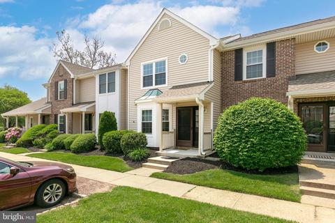 11 Wellington, Hightstown, NJ 08520