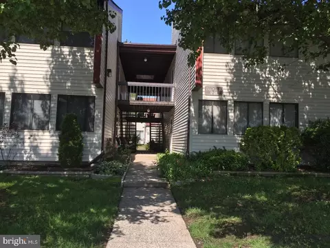 19 Avon Dr #K, Hightstown, NJ 08520