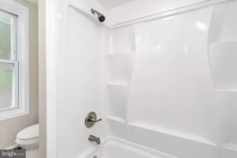 336 Berwyn Ave, Ewing, NJ 08618 photo 24