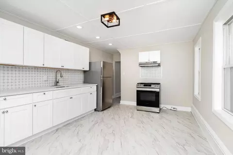 336 Berwyn Ave, Ewing, NJ 08618 photo 13