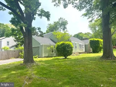 228 Sullivan Way, Ewing, NJ 08628