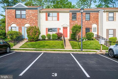 3 Tompkins Pl, Lawrence Township, NJ 08648