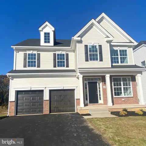22 Misty Meadow Ln, Hamilton, NJ 08619