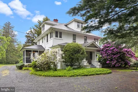 889 Lawrenceville Rd, Princeton, NJ 08540