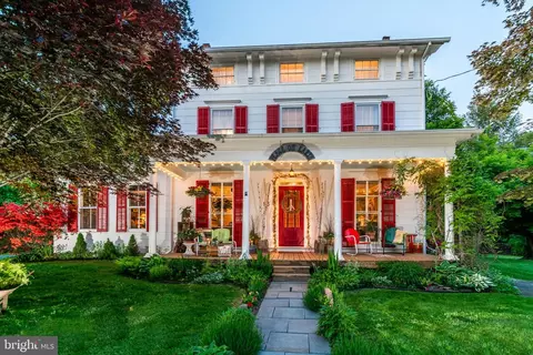 53 Marshall Corner Woodsville Rd, Hopewell, NJ 08525