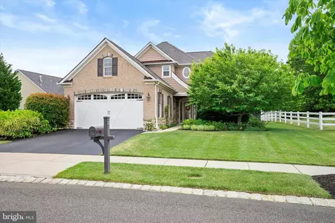 42 San Marco St, Princeton Junction, NJ 08550