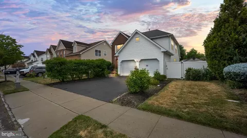 25 Yorkshire Village Rd, Lawrence, NJ 08648