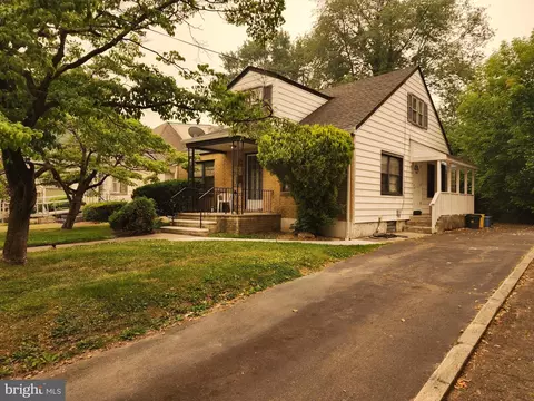 192 Woodland Ave, Trenton, NJ 08638