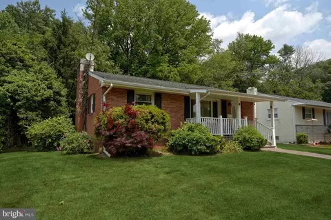 130 Graf Ave, Lawrenceville, NJ 08648