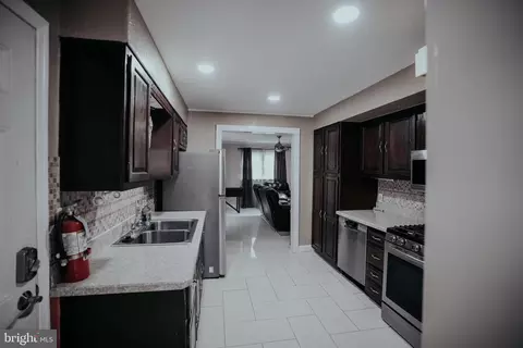 192 Franklyn Rd, Ewing, NJ 08628 photo 6