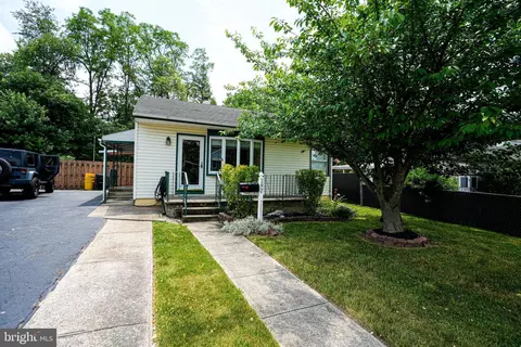192 Franklyn Rd, Ewing, NJ 08628