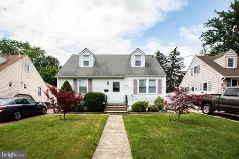 228 Fenwood Ave, Hamilton, NJ 08619