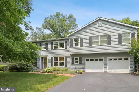 16 Fieldston Rd, Princeton, NJ 08540