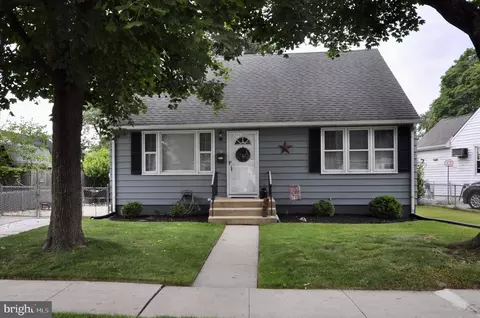 28 Unwin Dr, Hamilton, NJ 08610