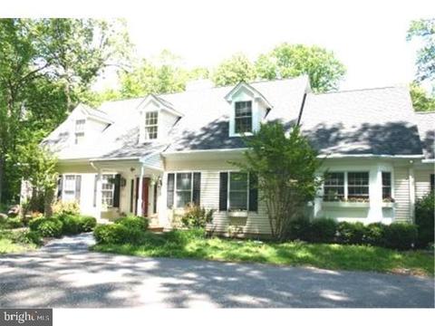 21 Stony Brook Rd, Hopewell, NJ 08525