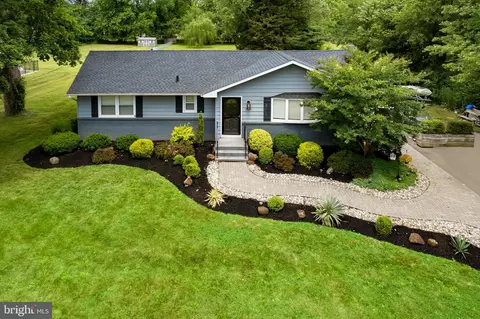 2606 Kuser Rd, Hamilton, NJ 08691