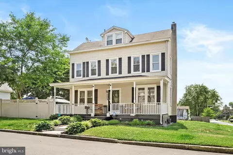 1602 9th St, Ewing, NJ 08638