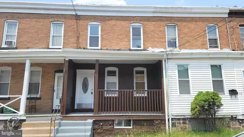 14 Adella Ave, Hamilton, NJ 08609