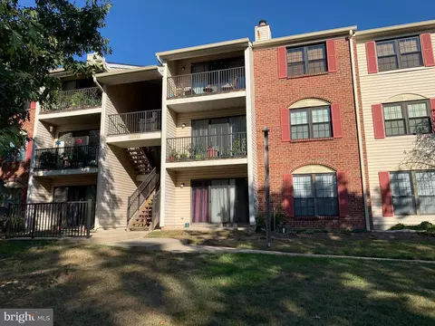 6 Rickard Ct, Lawrenceville, NJ 08648