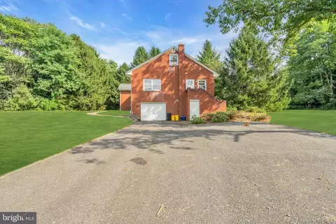 6 Terry, Hamilton, NJ 08620
