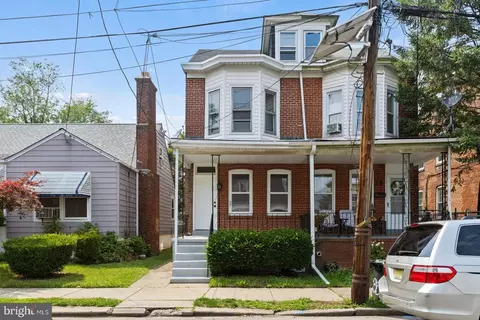 37 Alden Ave, Trenton, NJ 08618