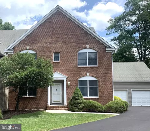 39 Stonewall Cir, Princeton, NJ 08540