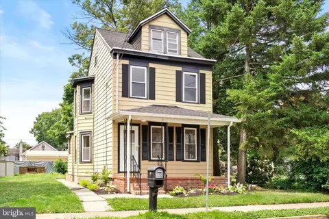 115 Parkinson Ave, Hamilton, NJ 08610