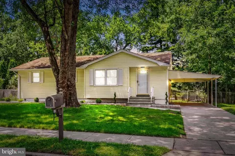15 Alba St, Ewing, NJ 08638