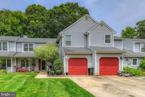 554 One Mile Rd S, Hightstown, NJ 08520