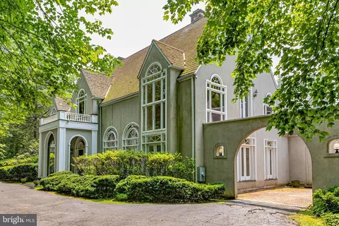 170 Brooks Bnd, Princeton, NJ 08540
