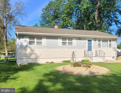 141 Oregon Ave, Ewing, NJ 08638