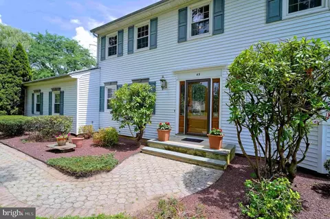 45 Van Wyck Dr, Princeton Junction, NJ 08550