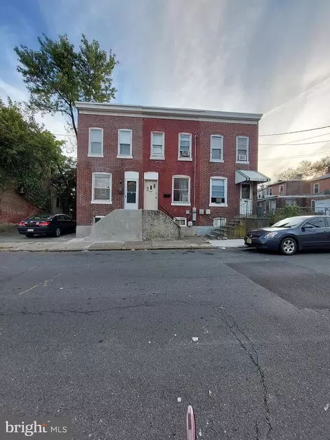 225 Phillips Ave, Trenton, NJ 08638