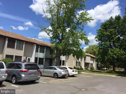 390 Bolton Rd, Hightstown, NJ 08520