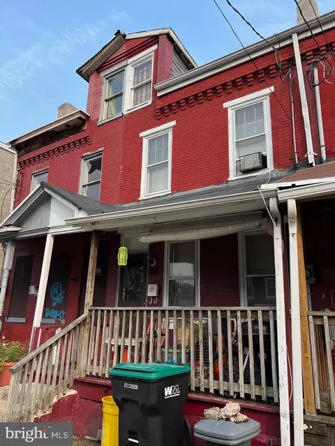 277 Walnut Ave, Trenton, NJ 08609