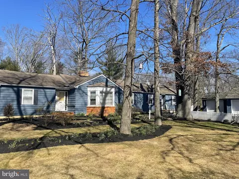 232 South Ln, Princeton Junction, NJ 08550