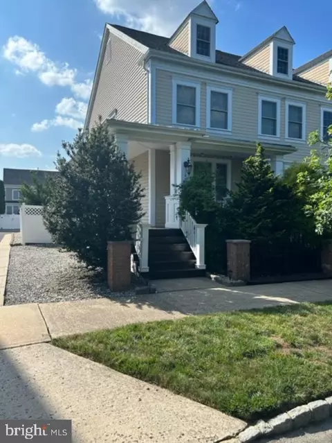 145 Heritage St, Robbinsville, NJ 08691