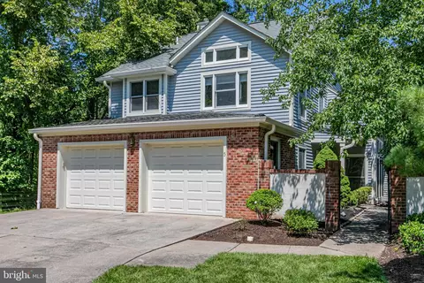 5 Fieldwood Ct, Princeton, NJ 08540