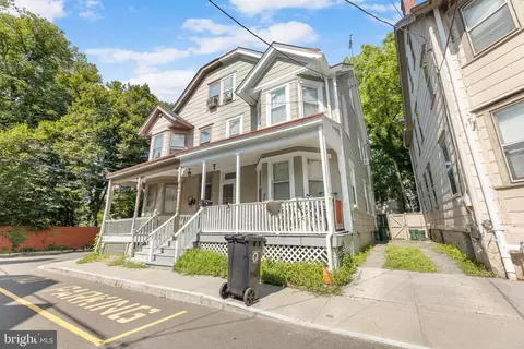 35 Bank St, Princeton, NJ 08542