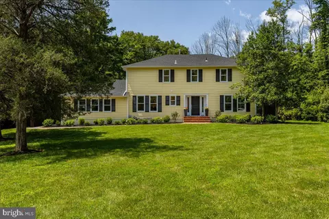 46 Greenway Ter, Princeton, NJ 08540
