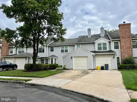 7 Trumbull Ct, Princeton, NJ 08540