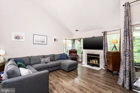 226 Andover Pl, Robbinsville, NJ 08691
