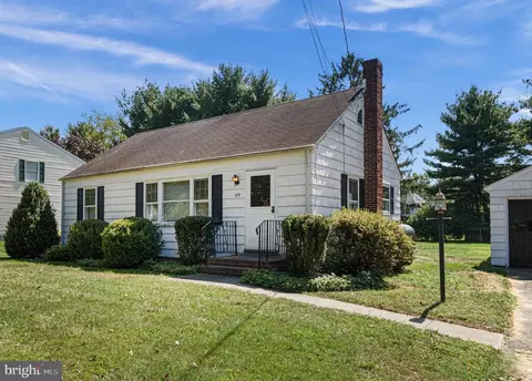519 Village Rd W, Princeton Junction, NJ 08550